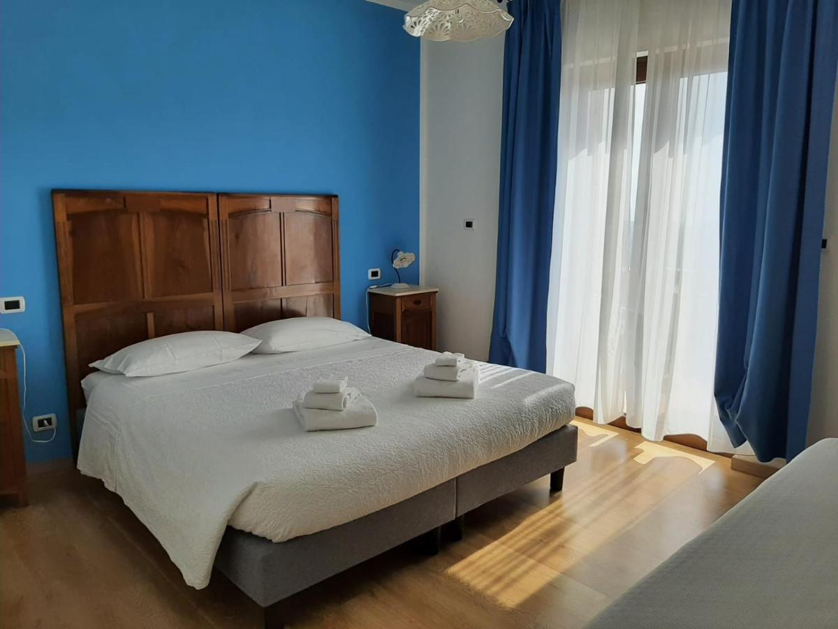 Bed and Breakfast La Quercia San Mauro di Saline Exterior foto